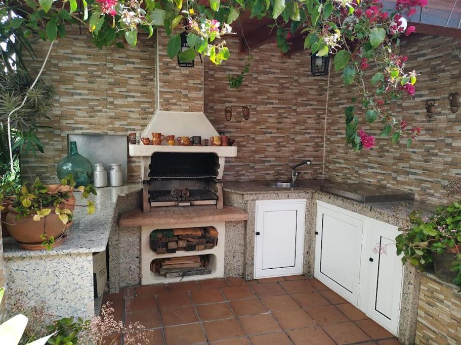 Apartamento Bahia Del Con Apartment Moana Exterior photo
